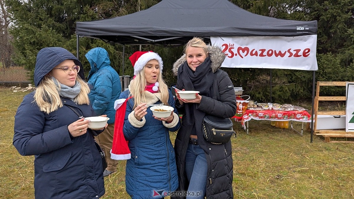 Wigilia osiedla Łazek [8.12.2024] - zdjęcie #77 - eOstroleka.pl