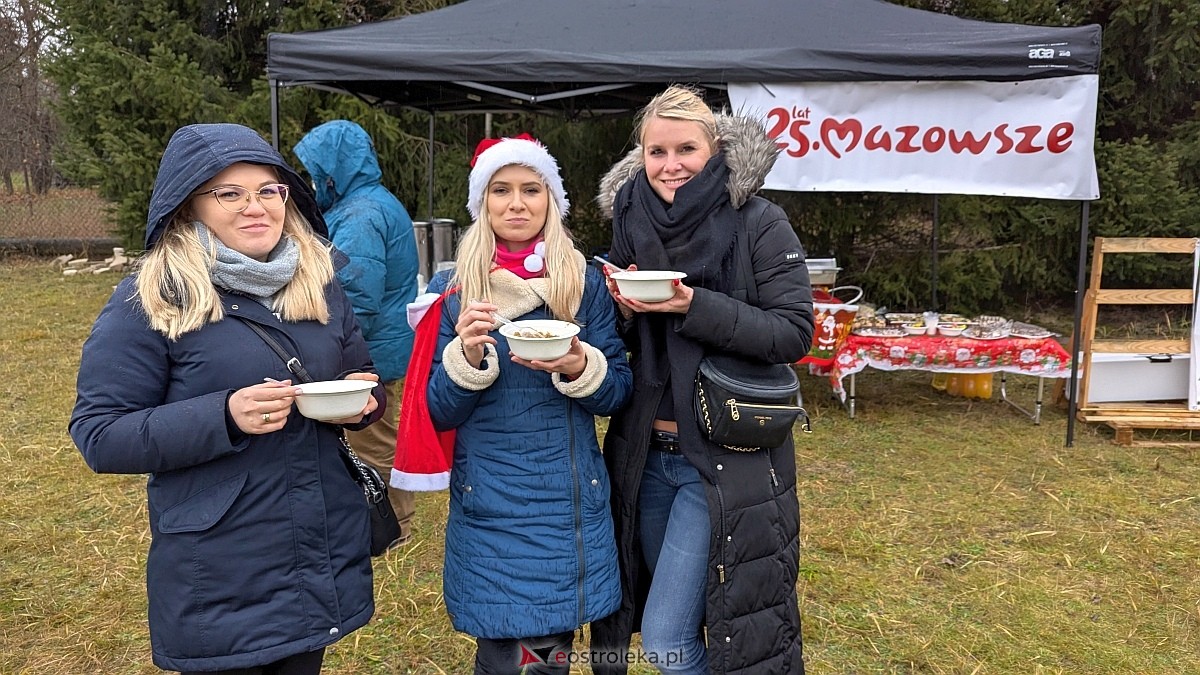 Wigilia osiedla Łazek [8.12.2024] - zdjęcie #76 - eOstroleka.pl