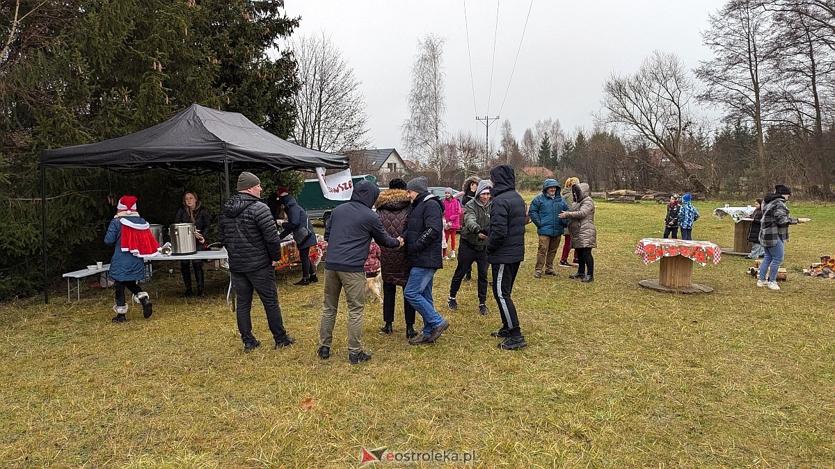 Wigilia osiedla Łazek [8.12.2024] - zdjęcie #61 - eOstroleka.pl