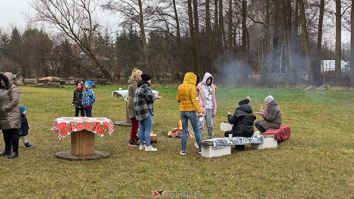 Wigilia osiedla Łazek [8.12.2024] - zdjęcie #59 - eOstroleka.pl