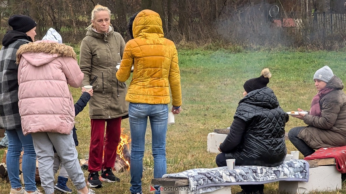 Wigilia osiedla Łazek [8.12.2024] - zdjęcie #57 - eOstroleka.pl