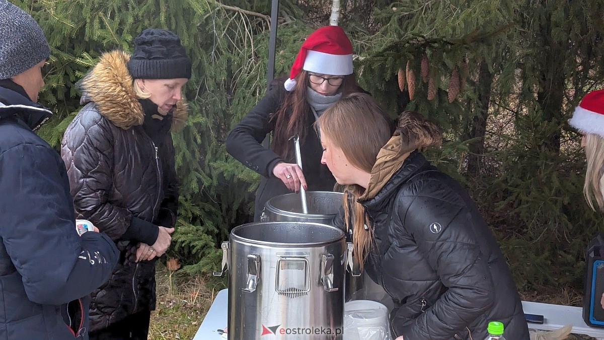 Wigilia osiedla Łazek [8.12.2024] - zdjęcie #49 - eOstroleka.pl