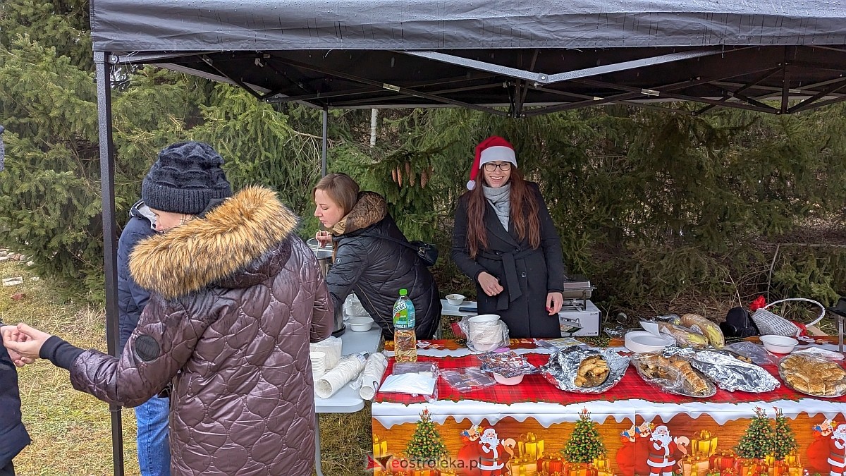 Wigilia osiedla Łazek [8.12.2024] - zdjęcie #41 - eOstroleka.pl