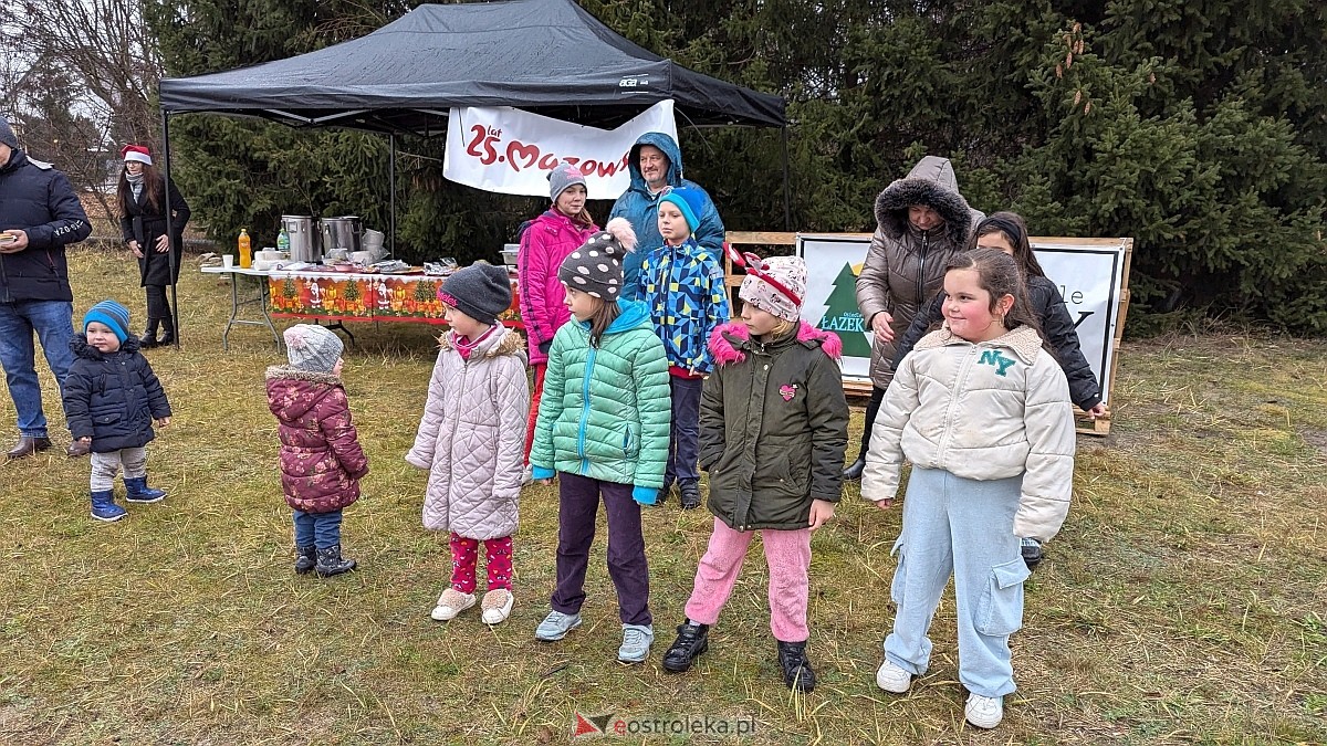 Wigilia osiedla Łazek [8.12.2024] - zdjęcie #39 - eOstroleka.pl