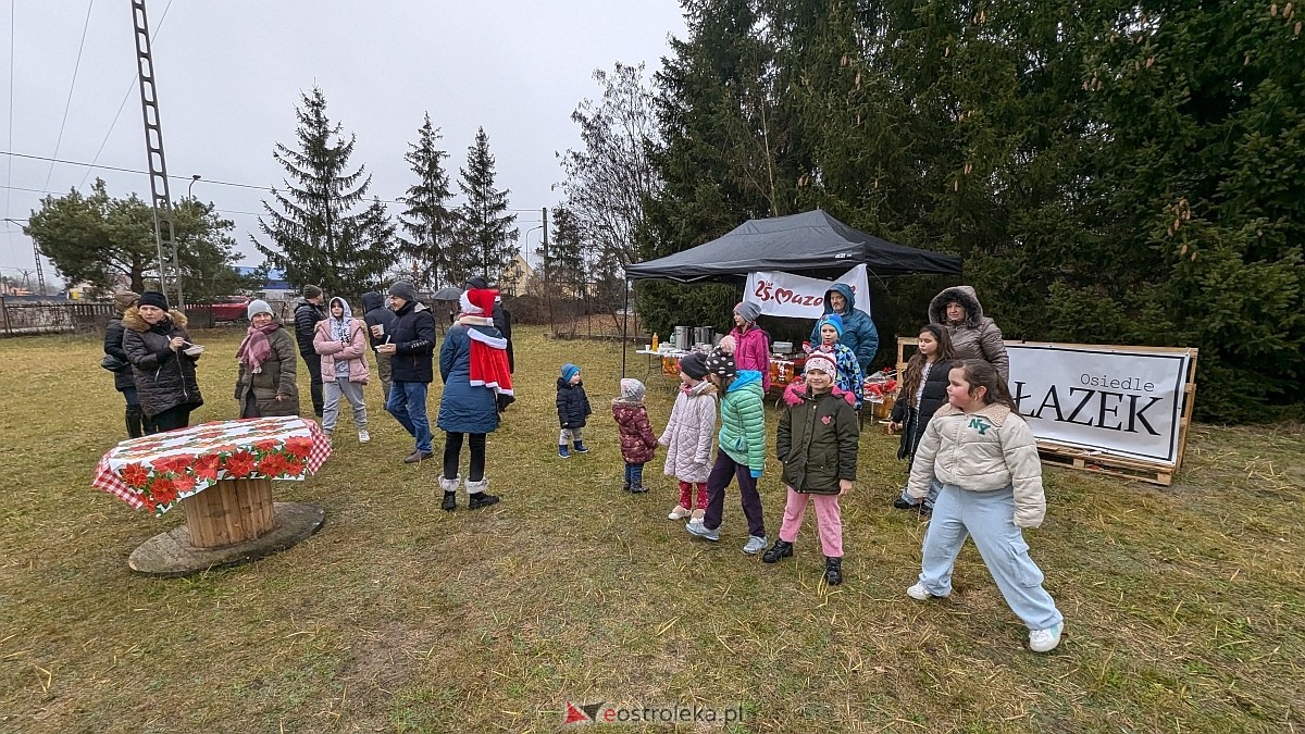Wigilia osiedla Łazek [8.12.2024] - zdjęcie #38 - eOstroleka.pl