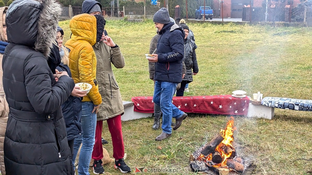 Wigilia osiedla Łazek [8.12.2024] - zdjęcie #36 - eOstroleka.pl