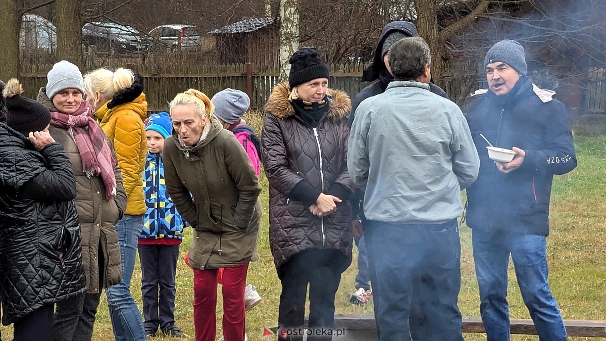 Wigilia osiedla Łazek [8.12.2024] - zdjęcie #28 - eOstroleka.pl