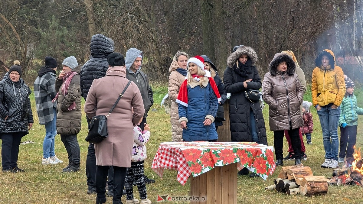 Wigilia osiedla Łazek [8.12.2024] - zdjęcie #22 - eOstroleka.pl