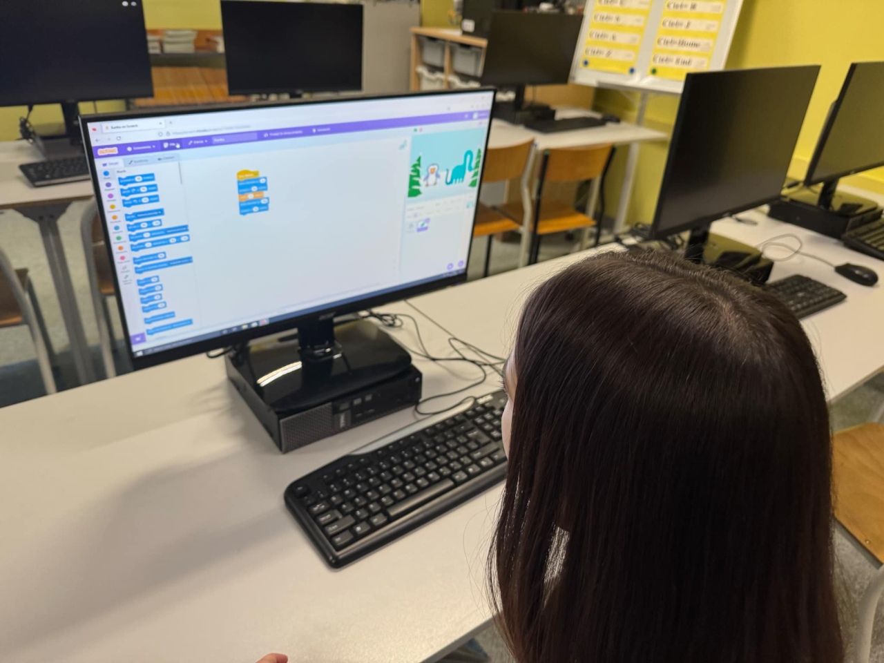 Informatyczna magia świąt w SP 10 w Ostrołęce - zdjęcie #19 - eOstroleka.pl