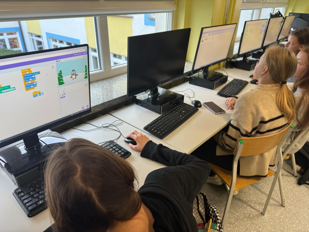 Informatyczna magia świąt w SP 10 w Ostrołęce - zdjęcie #11 - eOstroleka.pl