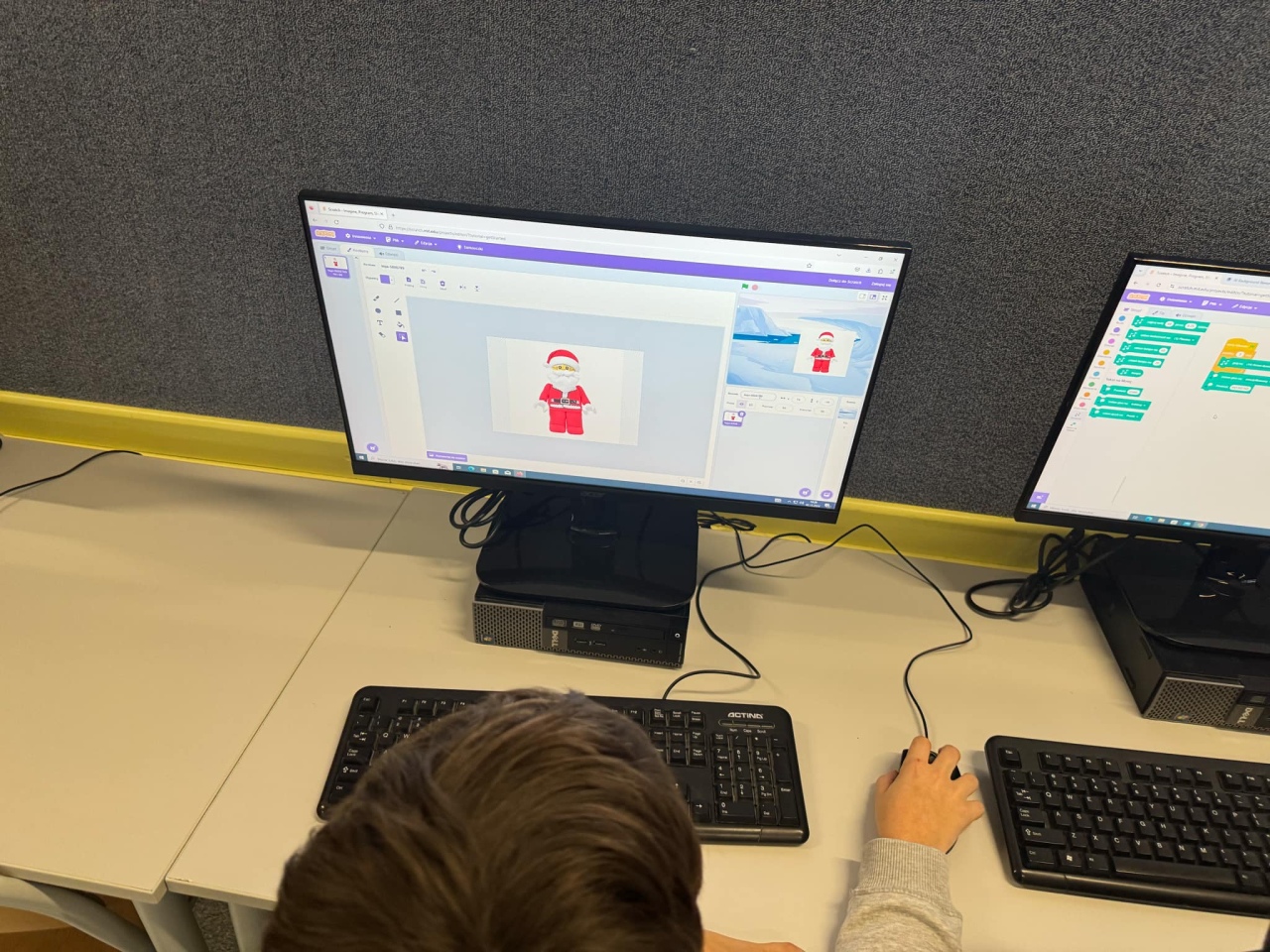 Informatyczna magia świąt w SP 10 w Ostrołęce - zdjęcie #6 - eOstroleka.pl