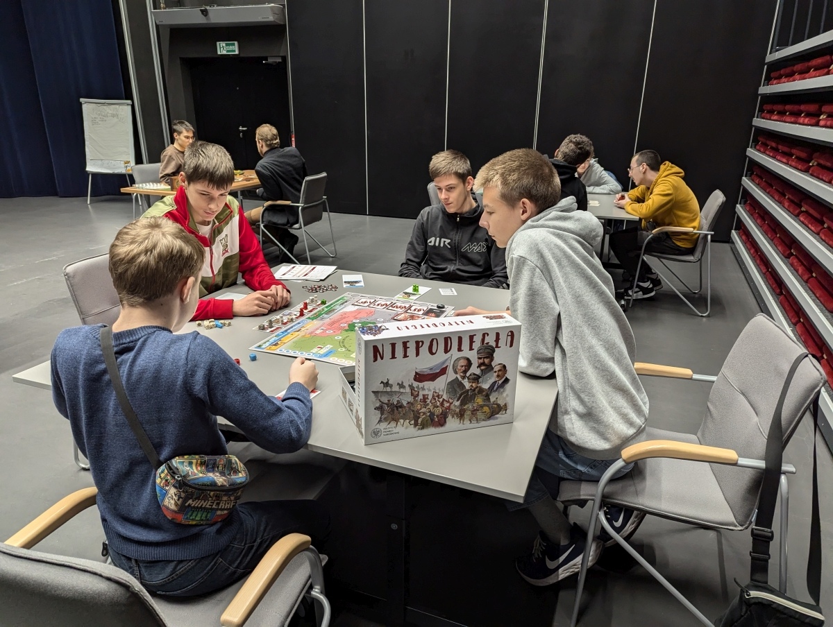 Kryptonim: Gramy! [08.12.2024] - zdjęcie #34 - eOstroleka.pl