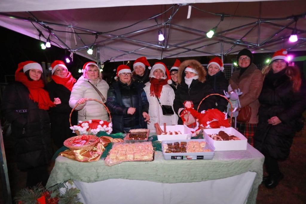 Spotkanie choinkowe w Dzbeninie [06.12.2024] - zdjęcie #11 - eOstroleka.pl