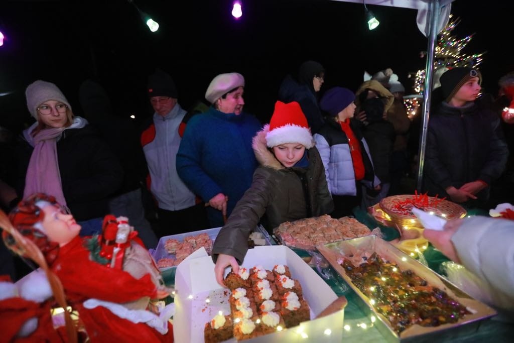 Spotkanie choinkowe w Dzbeninie [06.12.2024] - zdjęcie #3 - eOstroleka.pl