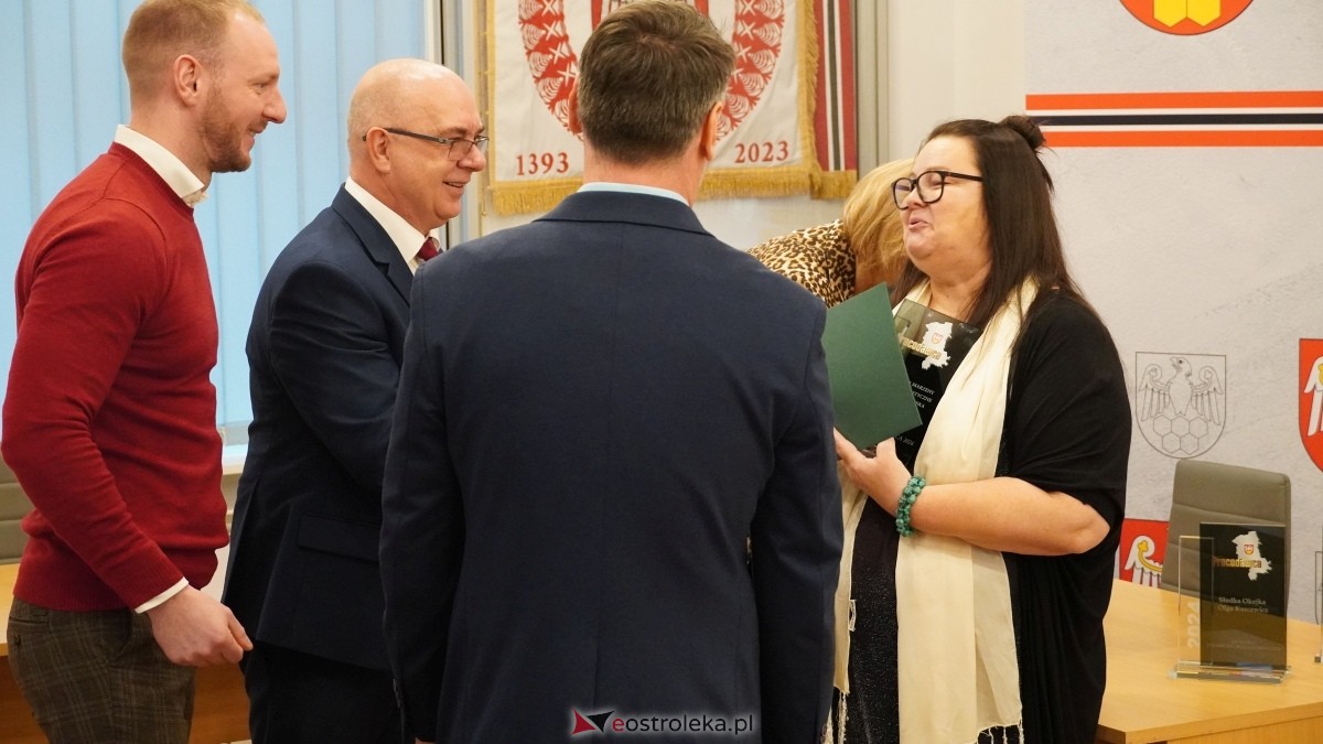 Wyróżnienia starosty dla przedsiębiorców [10.12.2024] - zdjęcie #42 - eOstroleka.pl