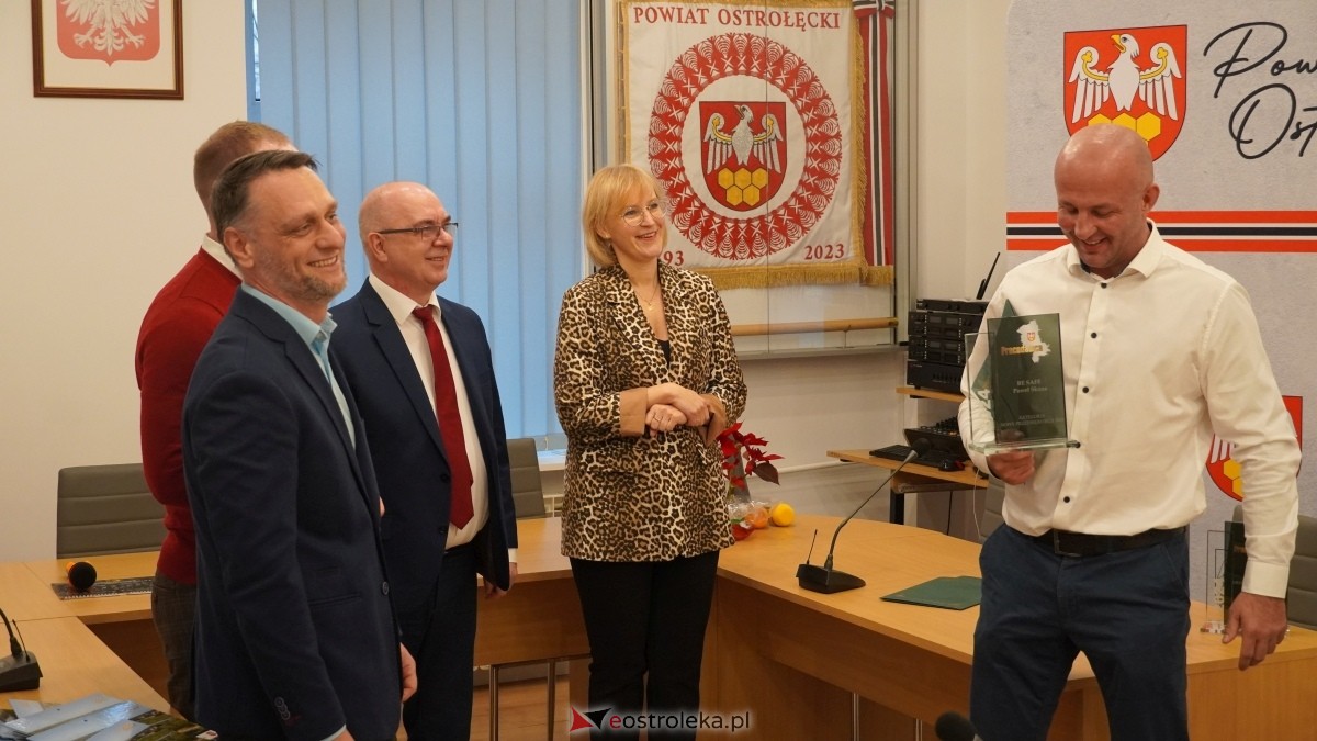 Wyróżnienia starosty dla przedsiębiorców [10.12.2024] - zdjęcie #34 - eOstroleka.pl