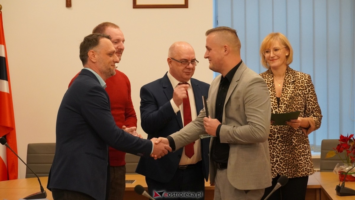 Wyróżnienia starosty dla przedsiębiorców [10.12.2024] - zdjęcie #15 - eOstroleka.pl