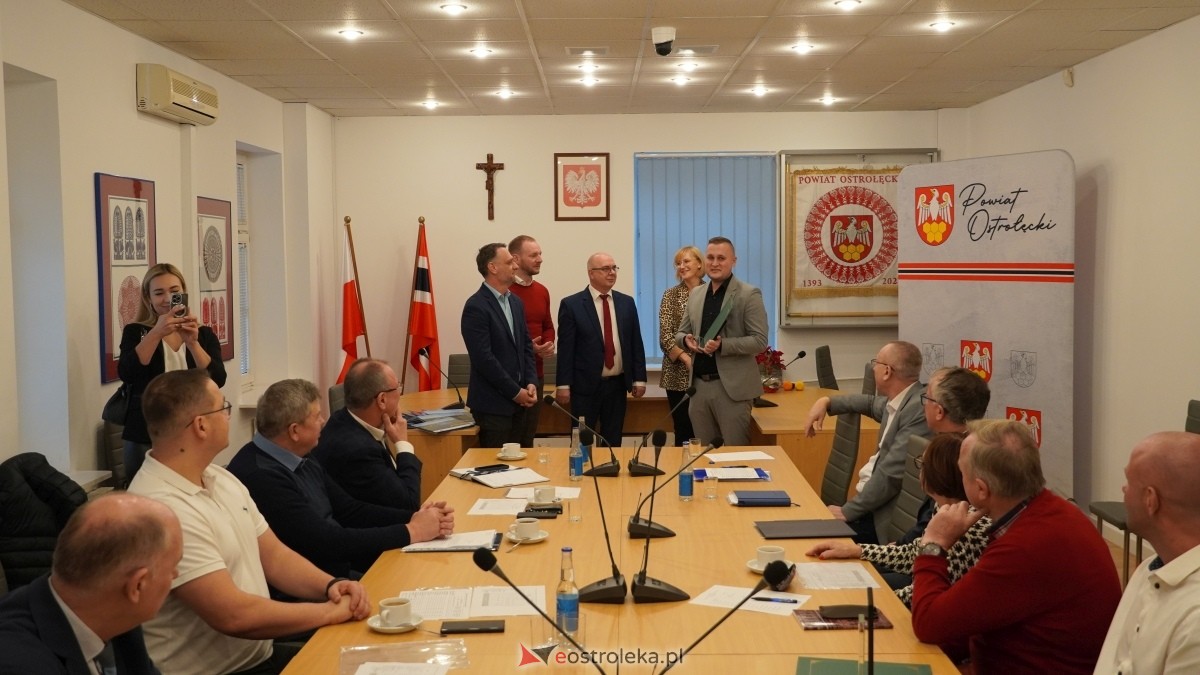 Wyróżnienia starosty dla przedsiębiorców [10.12.2024] - zdjęcie #10 - eOstroleka.pl