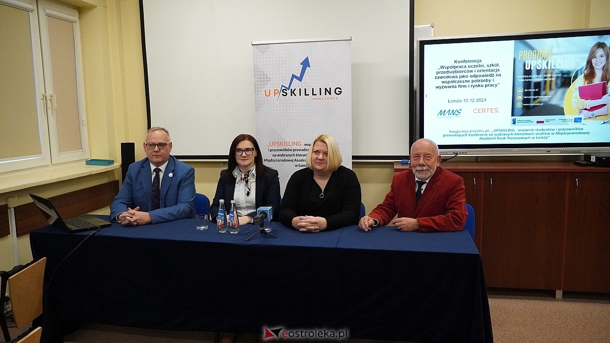 Inauguracja projektu UPSKILLING w Międzynarodowej Akademii Nauk Stosowanych w Łomży [10.12.2024] - zdjęcie #55 - eOstroleka.pl