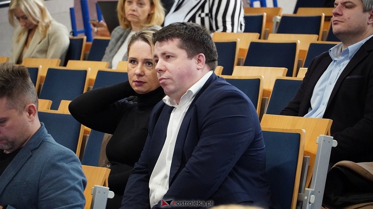 Inauguracja projektu UPSKILLING w Międzynarodowej Akademii Nauk Stosowanych w Łomży [10.12.2024] - zdjęcie #30 - eOstroleka.pl