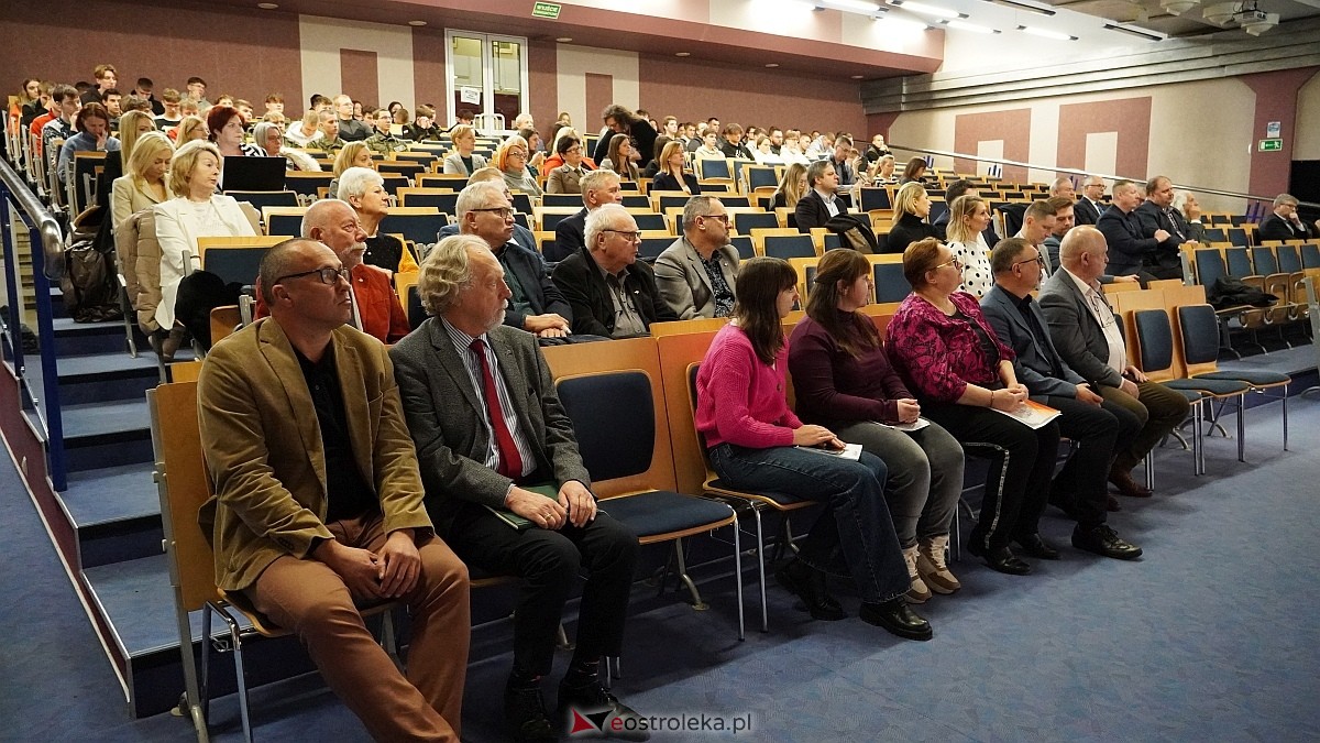 Inauguracja projektu UPSKILLING w Międzynarodowej Akademii Nauk Stosowanych w Łomży [10.12.2024] - zdjęcie #8 - eOstroleka.pl