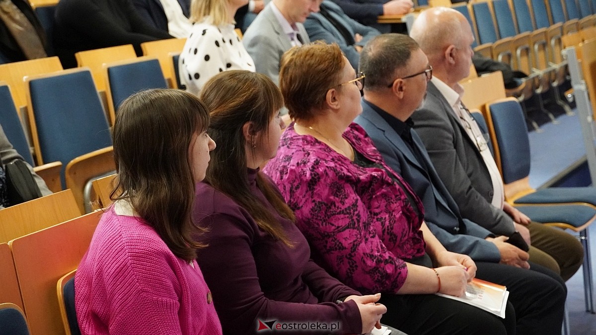 Inauguracja projektu UPSKILLING w Międzynarodowej Akademii Nauk Stosowanych w Łomży [10.12.2024] - zdjęcie #3 - eOstroleka.pl