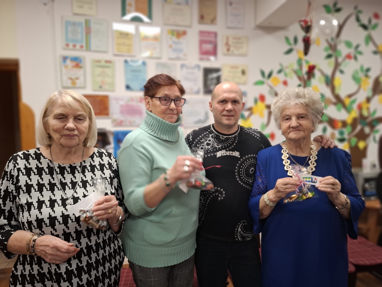 Mikołajki w Fomu Seniora Senior + - zdjęcie #7 - eOstroleka.pl
