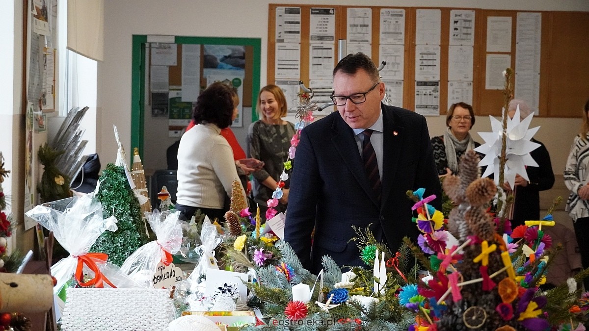 Rozstrzygnięcie konkursu “Regionalna ozdoba bożonarodzeniowa w ARMiR w Ostrołęce [11.12.2024] - zdjęcie #46 - eOstroleka.pl
