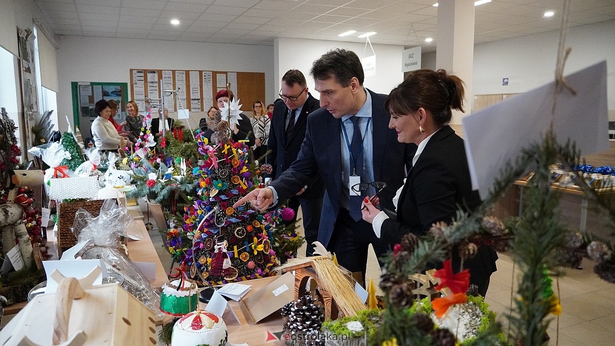 Rozstrzygnięcie konkursu “Regionalna ozdoba bożonarodzeniowa w ARMiR w Ostrołęce [11.12.2024] - zdjęcie #44 - eOstroleka.pl