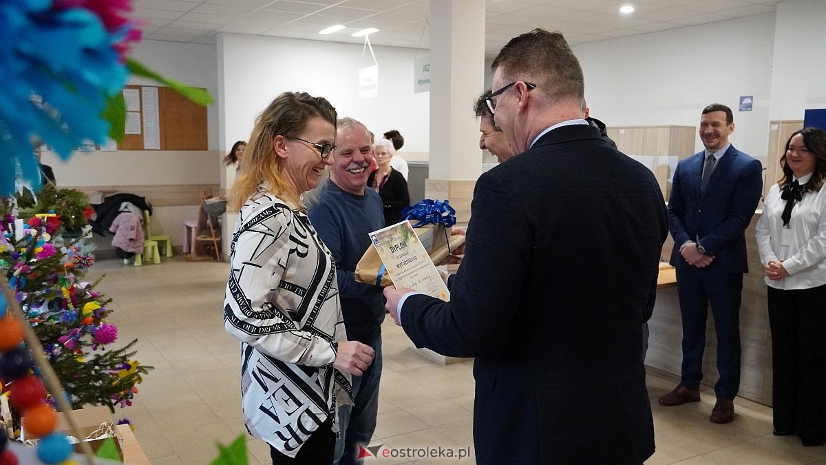 Rozstrzygnięcie konkursu “Regionalna ozdoba bożonarodzeniowa w ARMiR w Ostrołęce [11.12.2024] - zdjęcie #24 - eOstroleka.pl