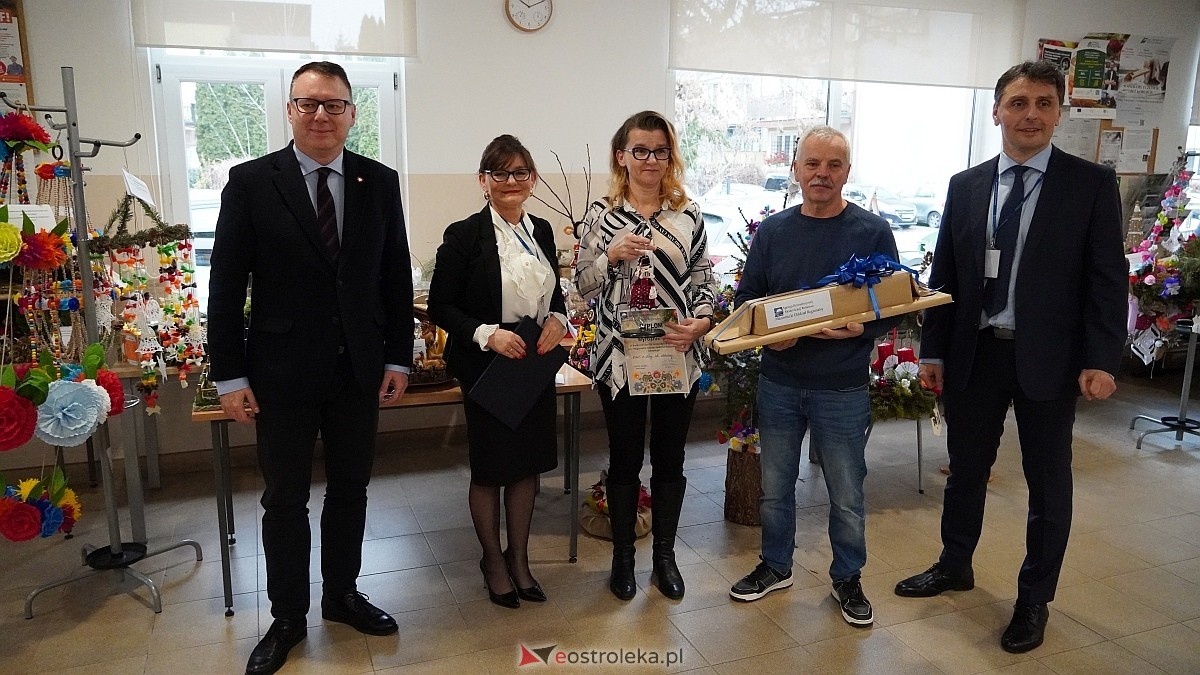 Rozstrzygnięcie konkursu “Regionalna ozdoba bożonarodzeniowa w ARMiR w Ostrołęce [11.12.2024] - zdjęcie #23 - eOstroleka.pl