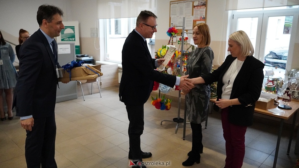 Rozstrzygnięcie konkursu “Regionalna ozdoba bożonarodzeniowa w ARMiR w Ostrołęce [11.12.2024] - zdjęcie #22 - eOstroleka.pl