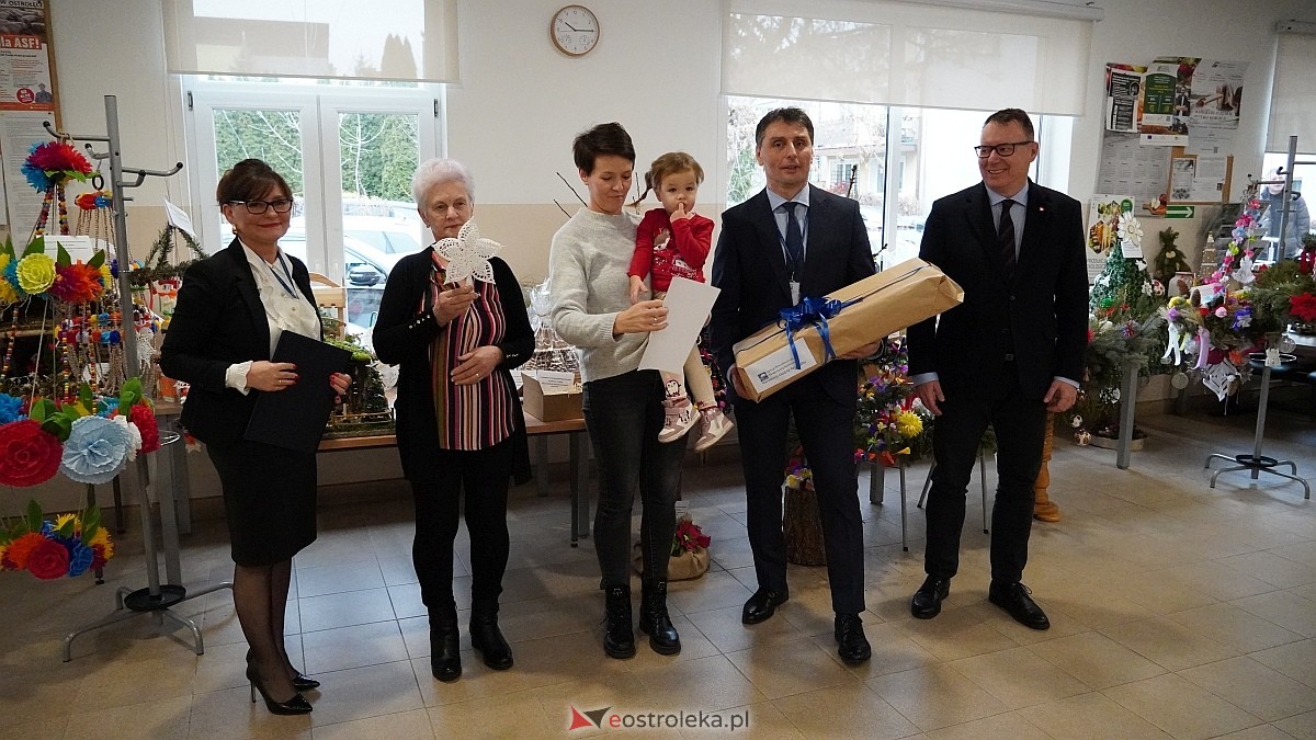 Rozstrzygnięcie konkursu “Regionalna ozdoba bożonarodzeniowa w ARMiR w Ostrołęce [11.12.2024] - zdjęcie #11 - eOstroleka.pl