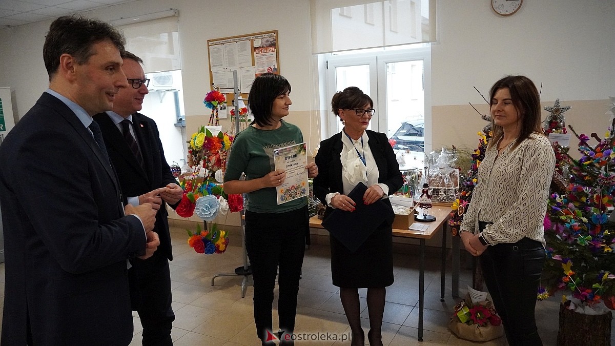 Rozstrzygnięcie konkursu “Regionalna ozdoba bożonarodzeniowa w ARMiR w Ostrołęce [11.12.2024] - zdjęcie #5 - eOstroleka.pl