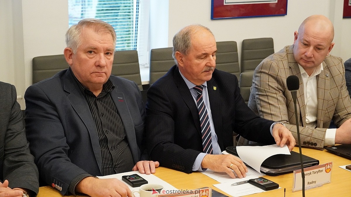 IX sesja Rady Powiatu w Ostrołęce [11.12.2024] - zdjęcie #34 - eOstroleka.pl