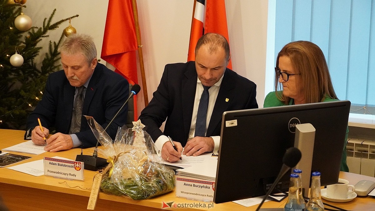 IX sesja Rady Powiatu w Ostrołęce [11.12.2024] - zdjęcie #23 - eOstroleka.pl