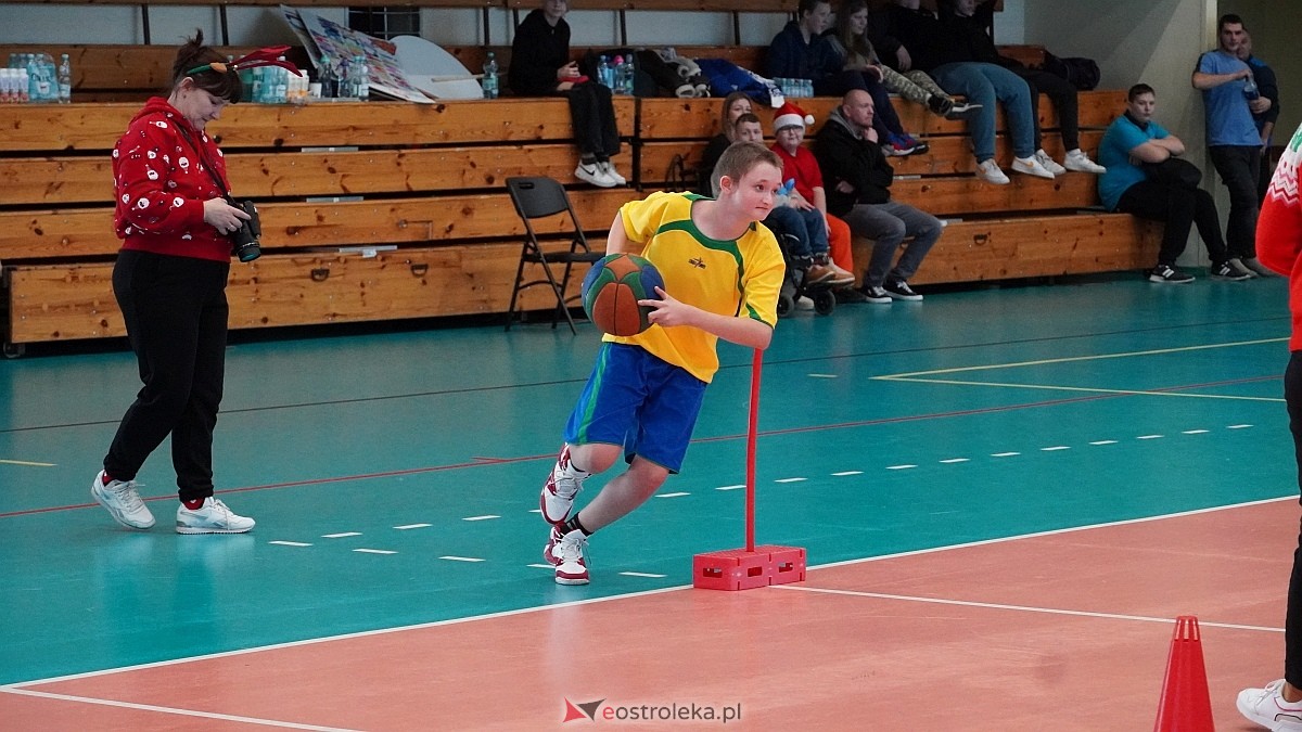 III Spartakiada Osób Niepełnosprawnych w Ostrołęce [12.12.2024] - zdjęcie #6 - eOstroleka.pl
