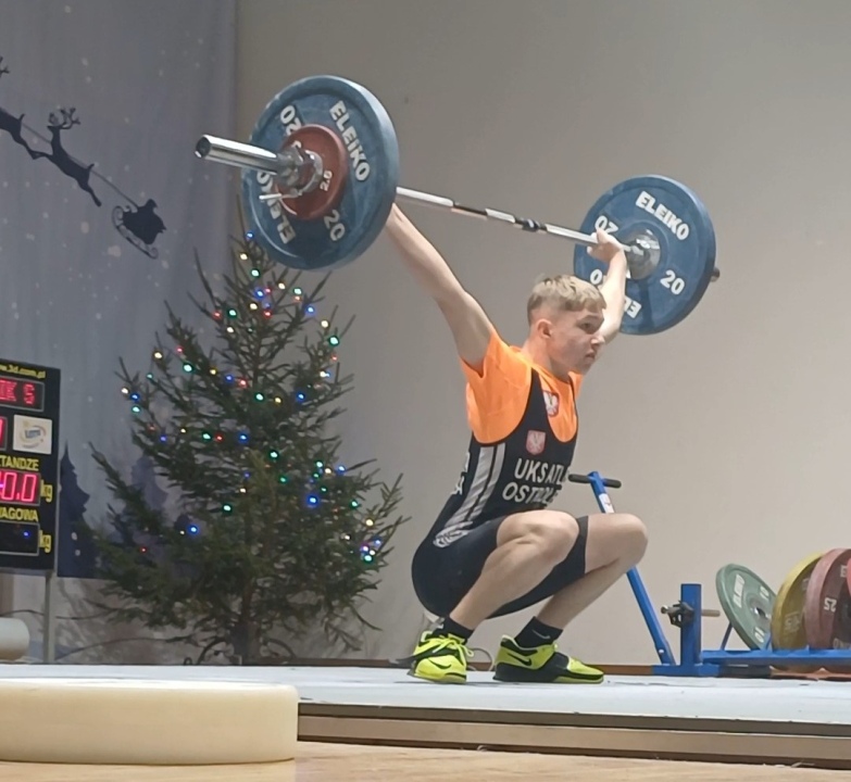 Otwarty Mikołajkowy Ogólnopolski Turniej o Puchar Prezesa Krajowego Zrzeszenia LZS [12.12.2024] - zdjęcie #3 - eOstroleka.pl