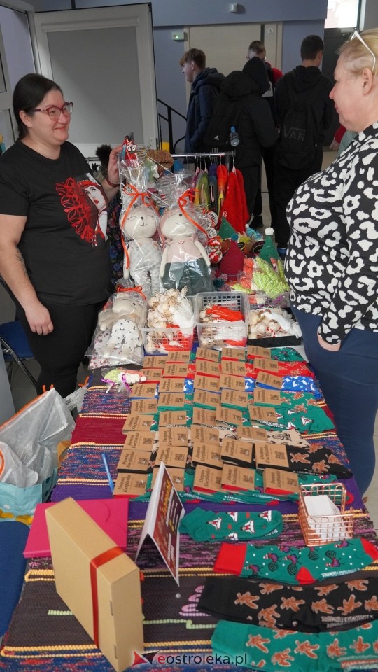 Jarmark Bożonarodzeniowy w Myszyńcu [12.12.2024] - zdjęcie #23 - eOstroleka.pl