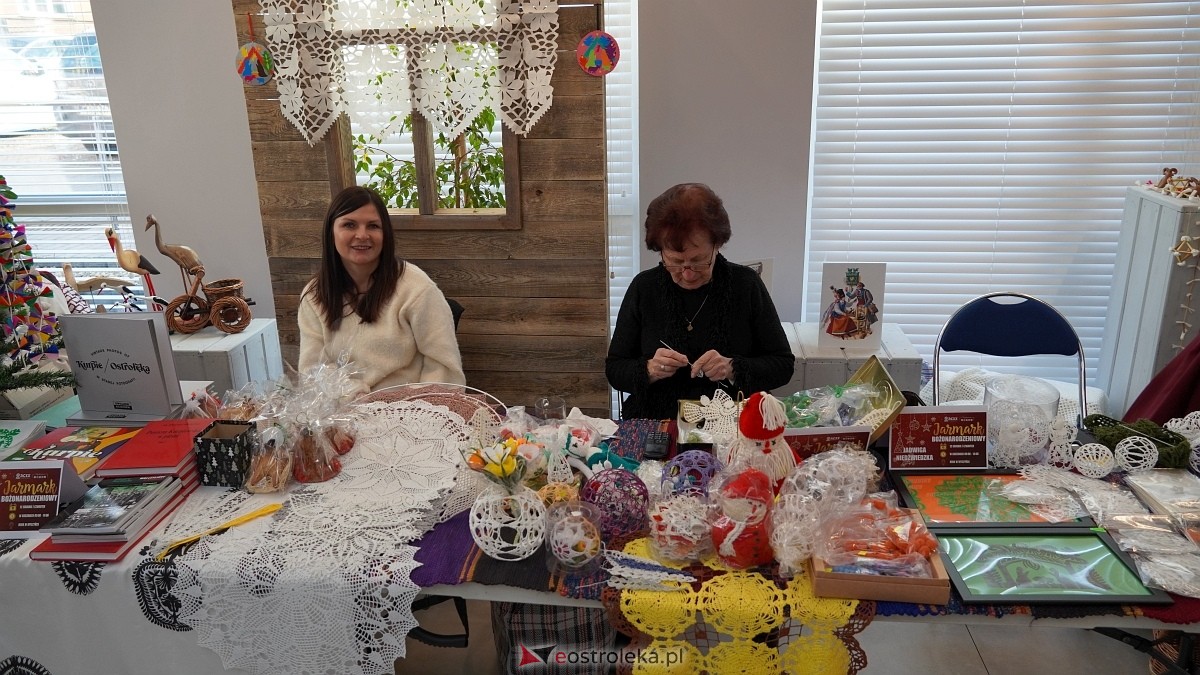 Jarmark Bożonarodzeniowy w Myszyńcu [12.12.2024] - zdjęcie #19 - eOstroleka.pl