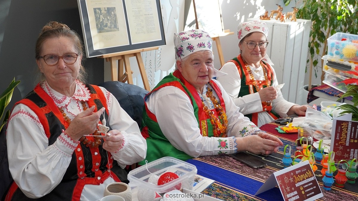 Jarmark Bożonarodzeniowy w Myszyńcu [12.12.2024] - zdjęcie #12 - eOstroleka.pl