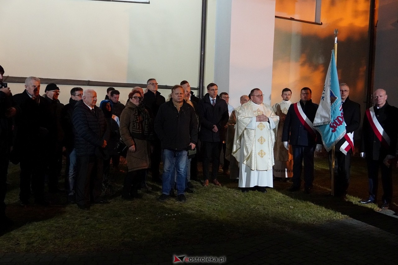 Ostrołęka uczci 43. rocznicę wprowadzenia stanu wojennego [13.12.2024] - zdjęcie #11 - eOstroleka.pl