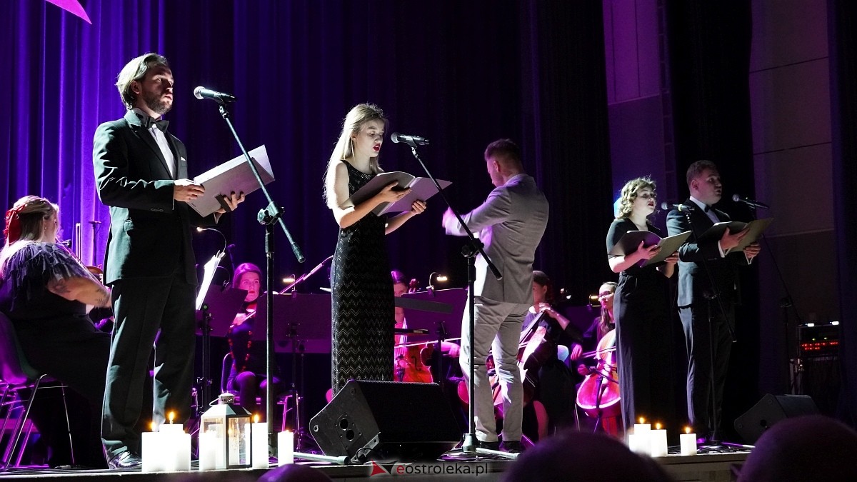 U progu Betlejem – koncert Ostrołęckiej Orkiestry Kameralnej [14.12.2024] - zdjęcie #21 - eOstroleka.pl