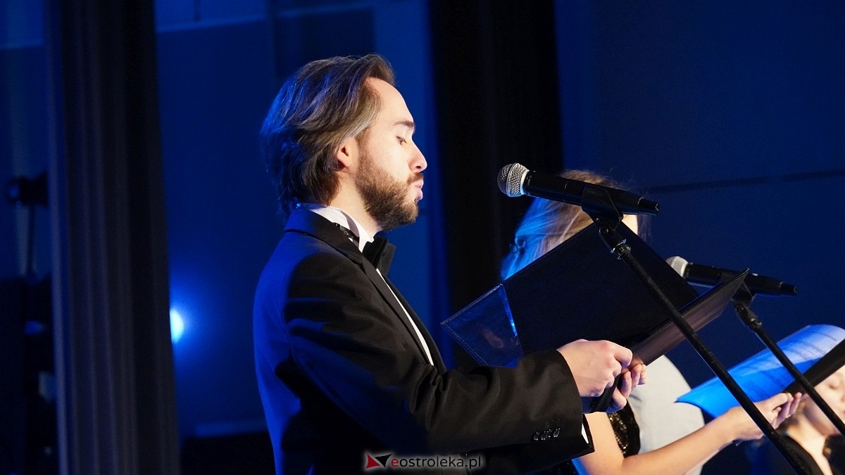 U progu Betlejem – koncert Ostrołęckiej Orkiestry Kameralnej [14.12.2024] - zdjęcie #5 - eOstroleka.pl