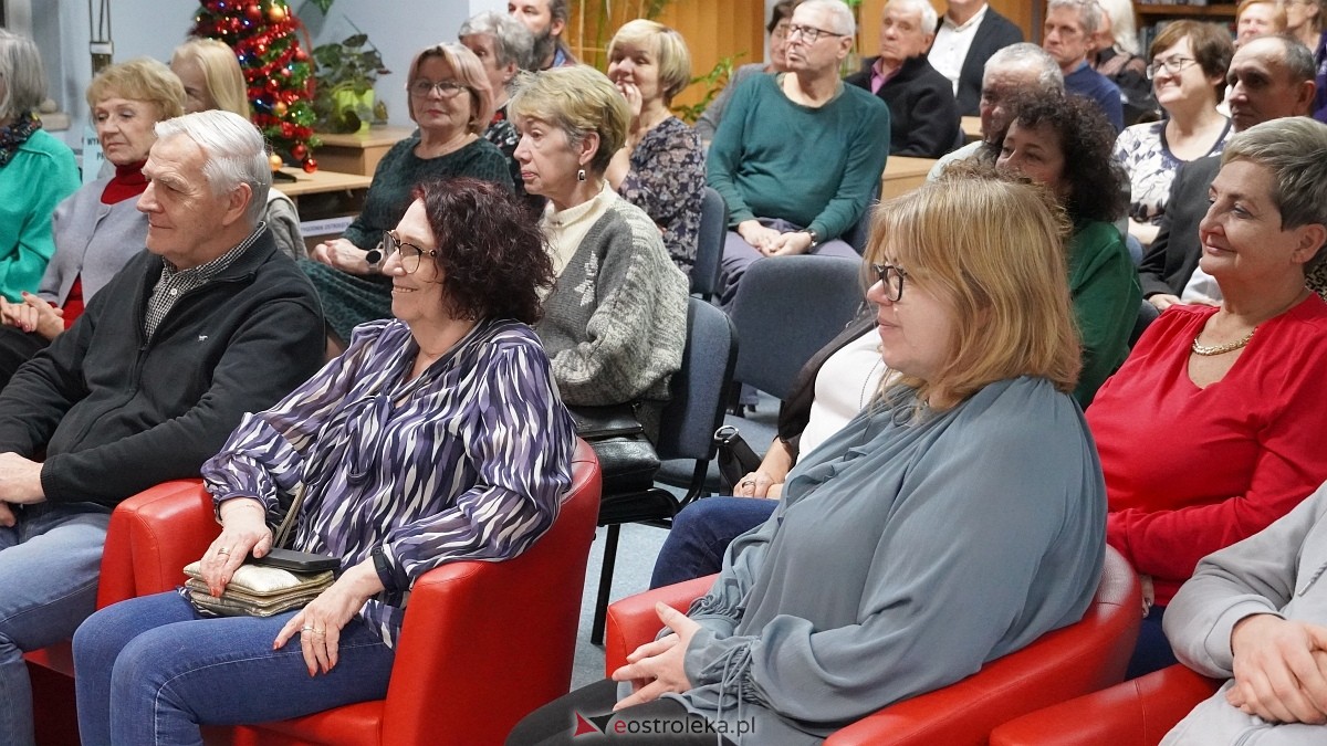 Spotkanie z Ewą Ziętek w Ostrołęce [14.12.2024] - zdjęcie #19 - eOstroleka.pl