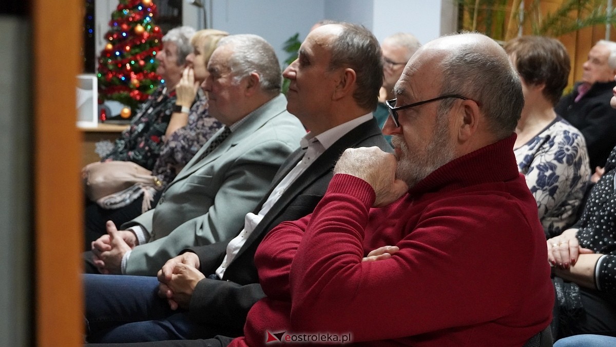 Spotkanie z Ewą Ziętek w Ostrołęce [14.12.2024] - zdjęcie #18 - eOstroleka.pl
