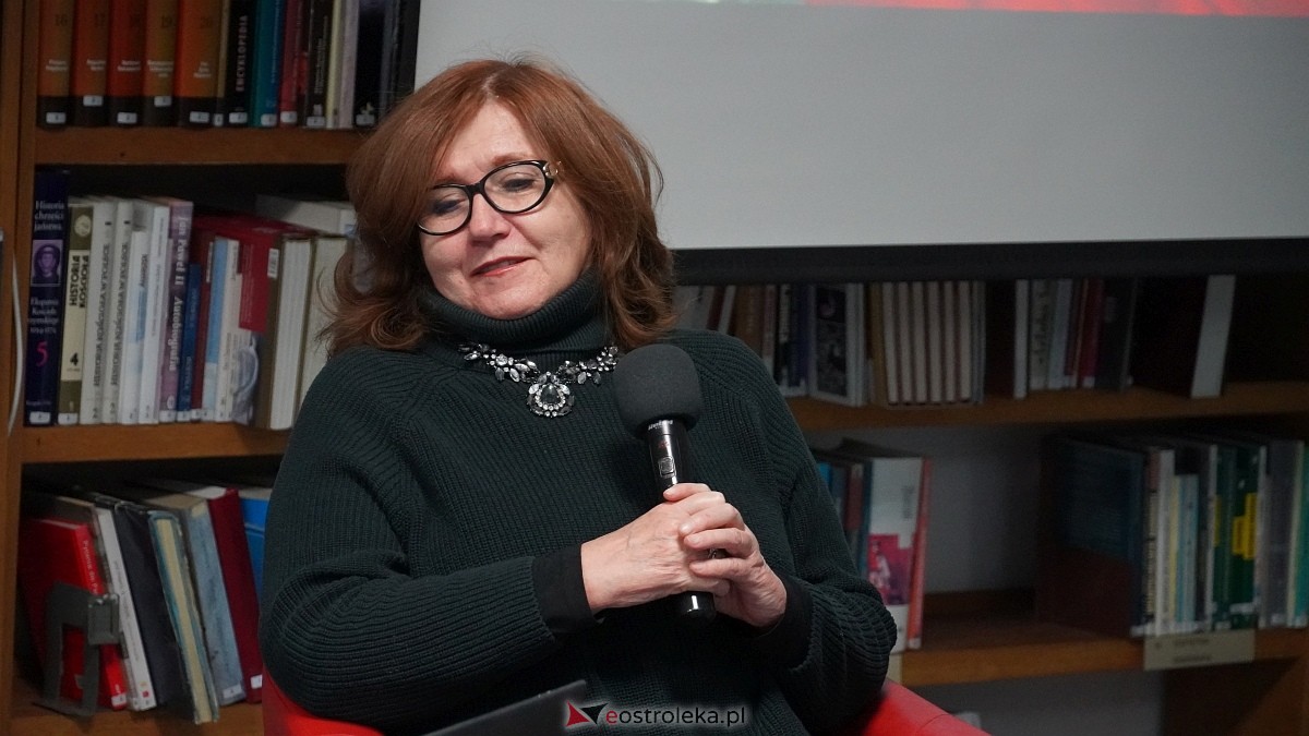 Spotkanie z Ewą Ziętek w Ostrołęce [14.12.2024] - zdjęcie #4 - eOstroleka.pl