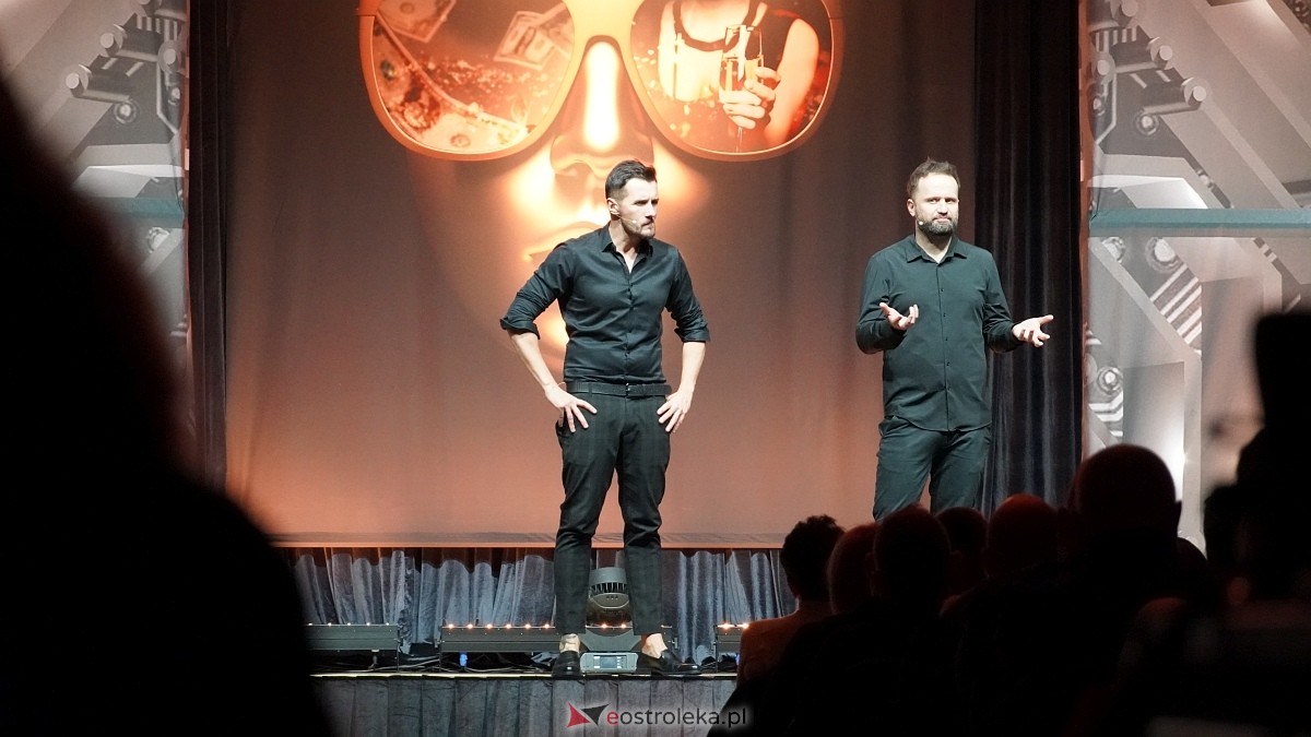 Kabaret Skeczów Męczących [14.12.2024] - zdjęcie #12 - eOstroleka.pl