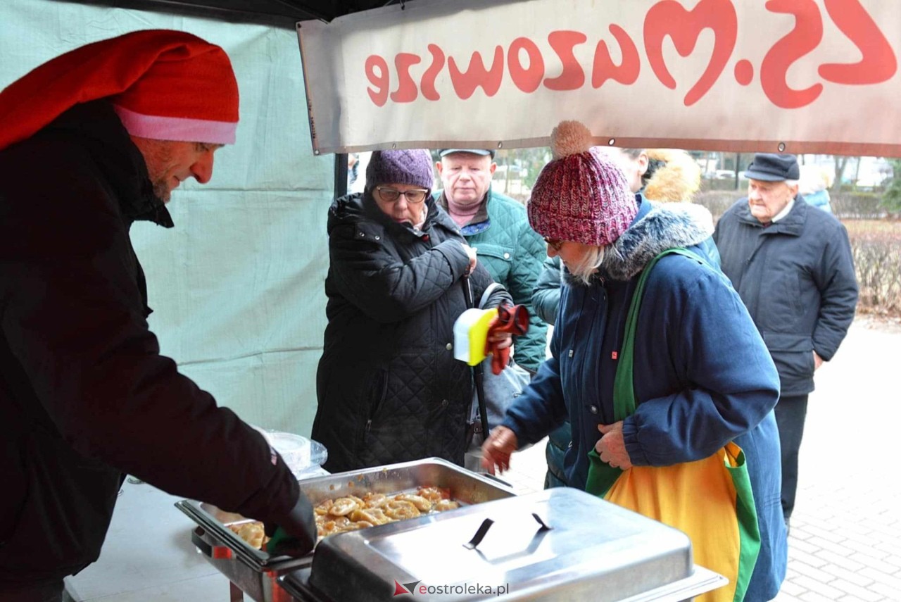Wigilia Osiedlowa na Osiedlu Parkowym [14.12.2024] - zdjęcie #38 - eOstroleka.pl