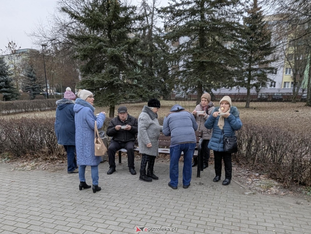 Wigilia Osiedlowa na Osiedlu Parkowym [14.12.2024] - zdjęcie #19 - eOstroleka.pl